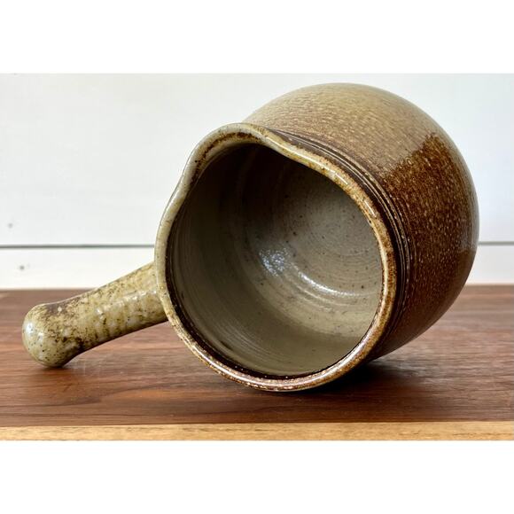 Vintage Rustic Side Handle Pitcher with Spout Brown Glaze Unidentified Signature - Picture 3 of 10